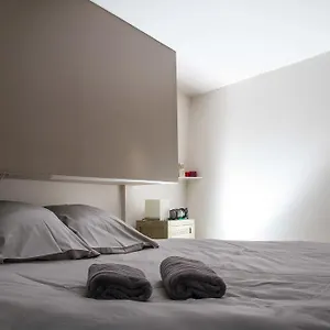 B³ Boat Bateau-hôtel